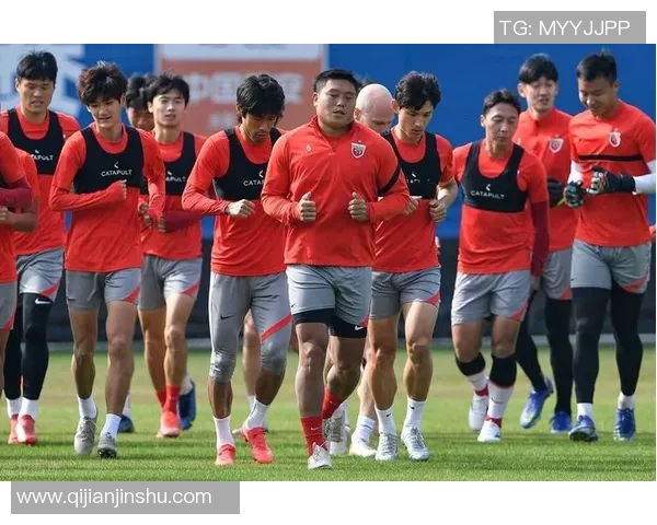 运动最新数据深入分析上海羽毛球队的实力与发展潜力探讨 运动最新数据深入分析上海羽毛球队的实力与发展潜力探讨